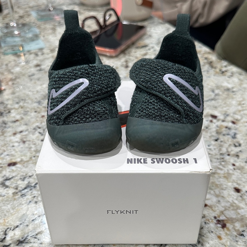 Nike Baby Flyknit Shoes - Dark Green